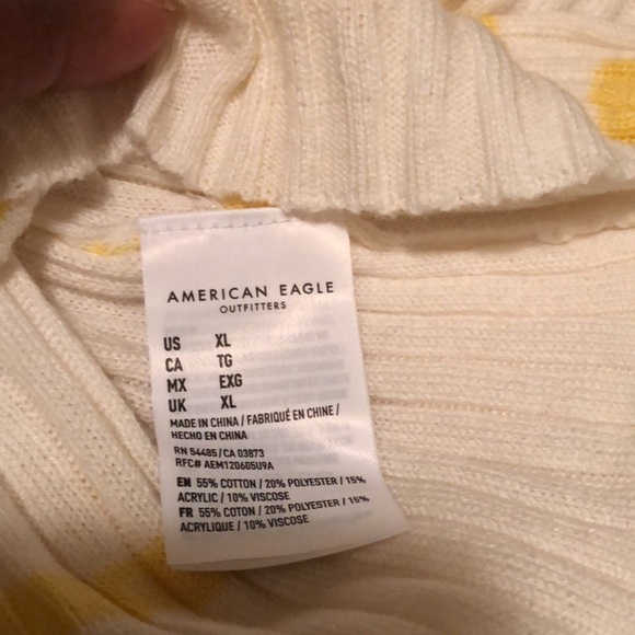 American Eagle Sweater - Picture 4 of 4